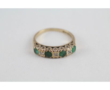 9ct gold emerald &amp; diamond ring (2.2g) ring size k/l