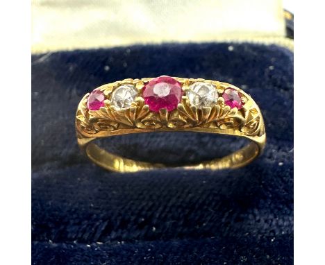 Victorian 18ct gold ruby &amp; diamond ring weight 3g