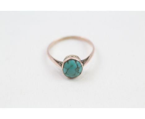 9ct gold turquoise single stone ring (1.5g) Ring size O