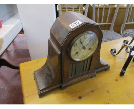 Oak mantle clock