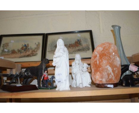 Mixed Lot: Various ornaments, a rock crystal lamp etc