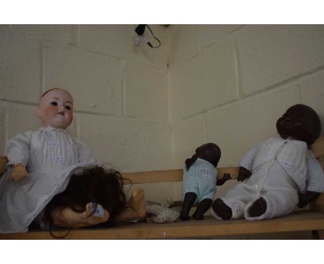 A collection of three vintage dolls to include an Armard Marseille 390 model