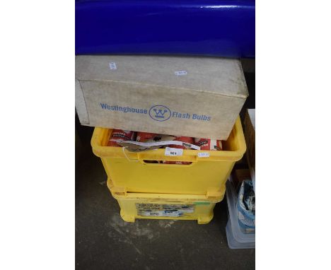 Three boxes of Phillips and other vintage flash bulbs