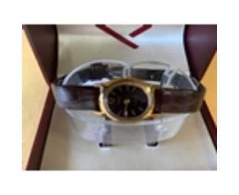 A LADIES BOXED TIMEX QUARTZ WRISTWATCH 