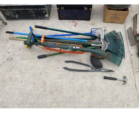 GARDEN TOOLS - RAKES, FORKS, HOES ETC 