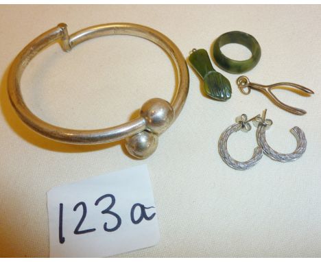 Modernist silver hinged bangle with rubbed mark, other vintage jewellery, inc. greenstone Figa style hand charm, etc.