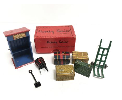 Hornby Railway Accessories No.7 Watchman's Hut, Brazier & Shovel (lacks Poker), VG in VG box. Together with a complete Hornby