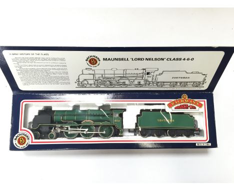 BACHMANN 31-401 SR Malachite Green Lord Nelson 4-6-0 'Sir Martin Frobisher'. Near Mint with Instructions and unopened Accesso