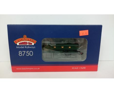 BACHMANN 32-208 GWR Green Class 8750 0-6-0PT no 6757. Mint Boxed with Instructions.