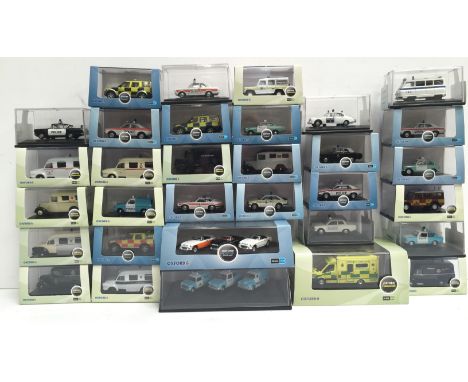 Quantity of 1/76 scale Oxford Diecast emergency service/ police and ambulance vehicles, includes #76SET02 Police Set and #76S