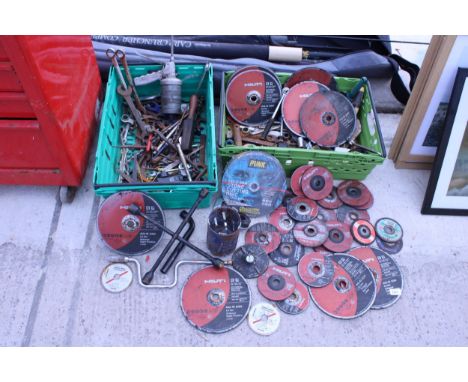 A LARGE ASSORTMENT OF TOOLS TO INCLUDE SPANNERS AND GRINDING DISCS ETC
