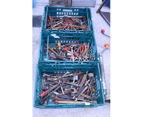 AN ASSORTMENT OF HAND TOOLS TO INCLUDE SPANNERS, SCREW DRIVERS AND PLIERS ETC