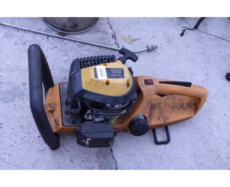 A JCB PETROL HEDGE TRIMMER ENGINE