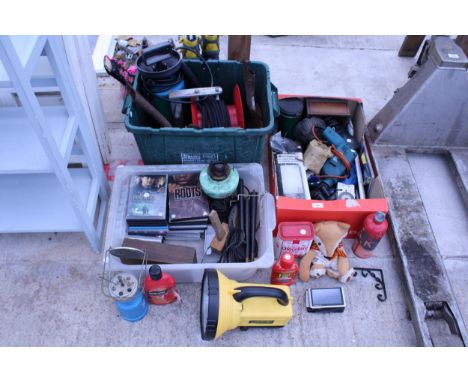 AN ASSORTMENT OF ITEMS TO INCLUDE DVDS, VARIOUS TOOLS AND A SATNAV ETC