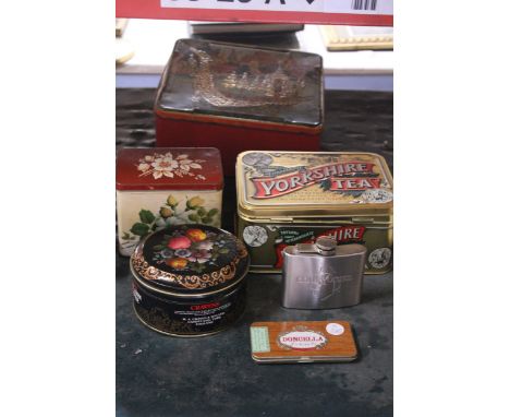 A QUANTITY OF VINTAGE TINS TOGETHER WITH A COURVOISER HIP FLASK
