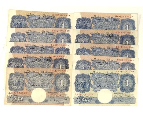 Ten emergency wartime issue one pound notes, K O Peppiatt 