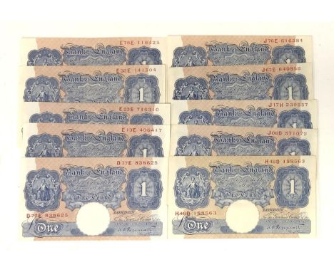 Ten emergency wartime issue one pound notes, K O Peppiatt 