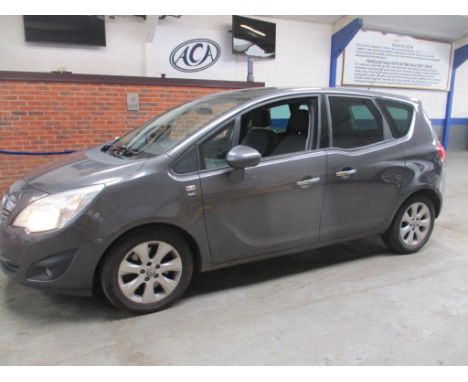 Make &amp; Model: Vauxhll Meriva SE CDTiDate of Reg: WU60 RCXColour: Greycc: 1686MoT: 15-06-2022Fuel Type: DIESELMileage: 192
