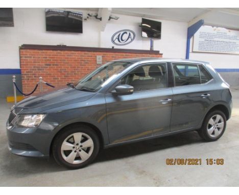 Make &amp; Model: Skoda Fabia SE TSiDate of Reg: GD15 XLEColour: Greycc: 1197MoT: 20-06-2022Fuel Type: PETROLMileage: 102kTra