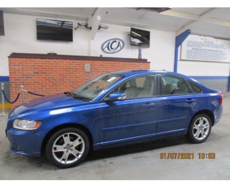 Make &amp; Model: Volvo S40 SE DDate of Reg: EO57 BBZColour: Bluecc: 1998MoT: 11-09-2021Fuel Type: DIESELMileage: 105kTransmi