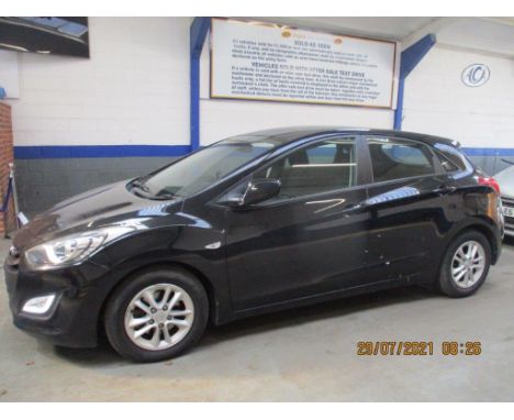Make &amp; Model: Hyundai i30 Active Blue DriveDate of Reg: EA62 ADZColour: Blackcc: 1582MoT: 27-09-2021Fuel Type: DIESELMile
