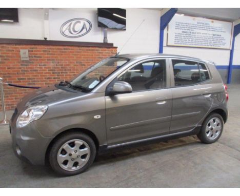 Make &amp; Model: Kia Picanto GraphiteDate of Reg: FV59 BLZColour: Silvercc: 1086MoT: 29-11-2021Fuel Type: PETROLMileage: 76k