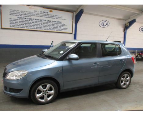 Make &amp; Model: Skoda Fabia SE TDi CR 90Date of Reg: DA11 ZHMColour: Greycc: 1598MoT: 24-10-2021Fuel Type: DIESELMileage: 7
