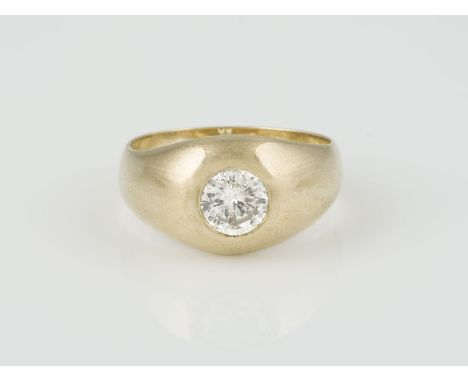 RING Gelbgold. Ringmaß ca. 60, Ges.-Gew. ca. 7,8 g. Gest. 585, Carat-, Farb- und Reinheitsangabe des Diamanten gemarkt. Ein B