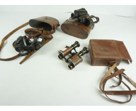 Pair of WWI Military Prismatic No 3 Field Binoculars by Ross of London, no 12977, with arrow stamp, dated 1915, stamped to ca