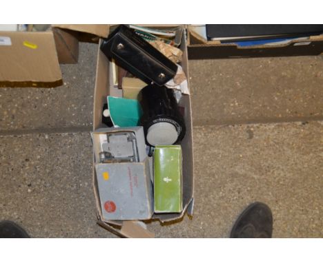 A box of light room equipment 