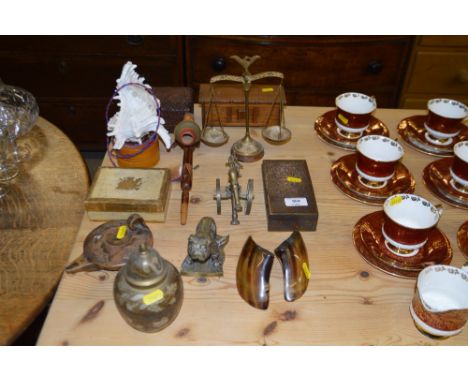 A brass model of a bulldog; a small set of scales; various trinket boxes; two items of horn; an Eastern brass vase and cover 