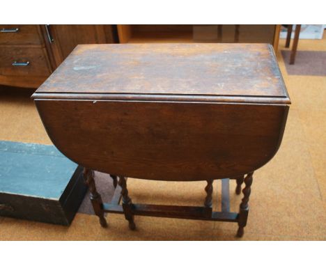 Barley twist gate leg table