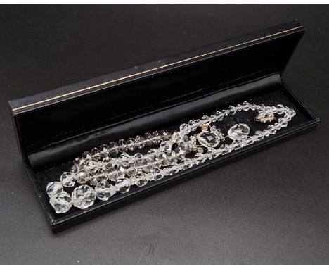 Very Good Condition Ladies Vintage Crystal Necklace, Bracelet and Earrings. Set in Presentation Box 