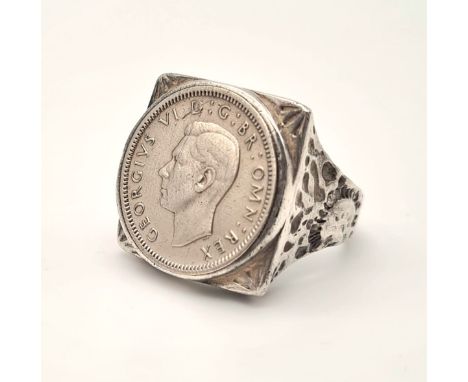 STERLING SILVER COIN SET RING GEORGE VI 1947 SIX PENCE 11G SIZE R 1/2 