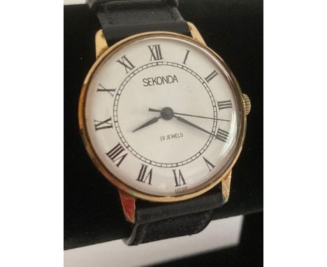 Vintage SEKONDA 1960’s Gentlemans wristwatch having white face with black Roman numerals.Genuine ORIGINAL SOVIET production m