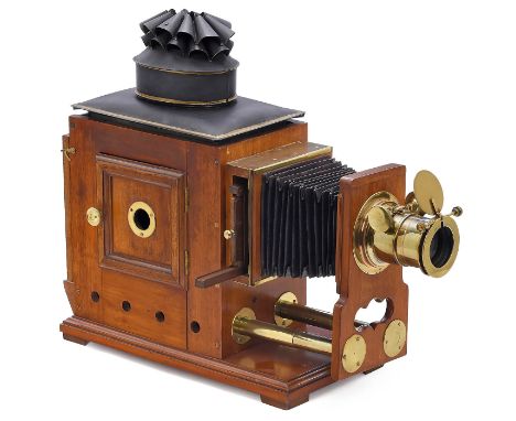 Laterna Magica, nach 1900U.W. Londonmade, England. Schöne Mahagoni-Laterne mit Messingbeschlägen für ca. 11 cm hohe Laternenb