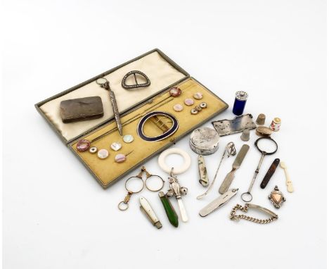 A mixed lot, comprising: a modern baby's rattle, modelled as an owl, a continental snuff box, a card case, an identity bracel