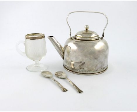 A mixed lot, comprising silver items: a pair of spoons, by R. E. Stone, London 1935, the terminals with crowns, plus a silver