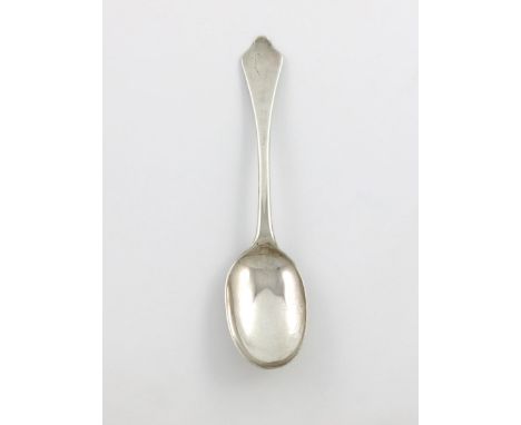 A Queen Anne silver Dog-nose spoon, by Richard Hutchinson of Colchester, London 1710, the oval bowl with a plain rat-tail, th