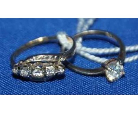 DIAMOND FIVE STONE RING
set with five brilliant cut diamonds, the central stone approximately 0.08 carats, marks worn, size K