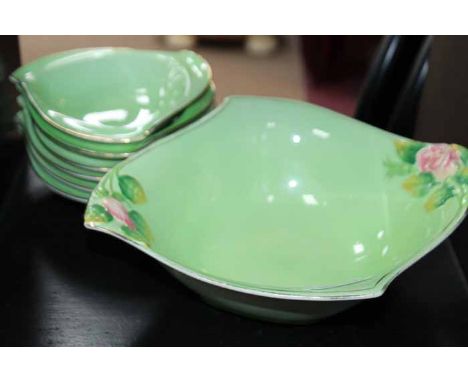 ROYAL WINTON FRUIT SET
and four royal albert collectors plates