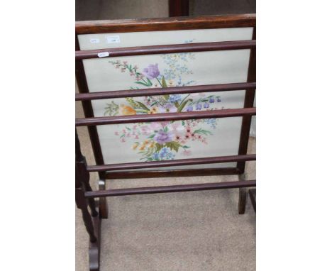 OAK TAPESTRY FIRESCREEN AND TOWEL RAIL 