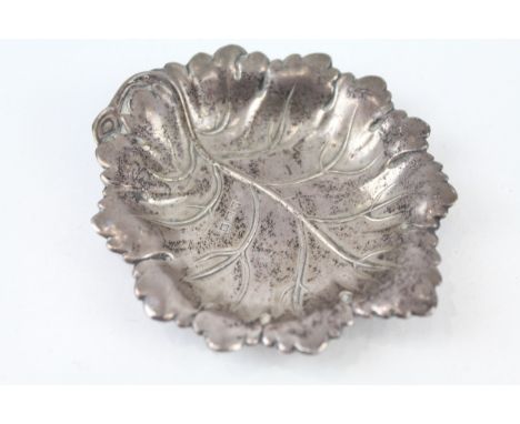 Vintage HM 1951 Birmingham Sterling Silver Leaf Form Pin / Trinket Dish (20g) 