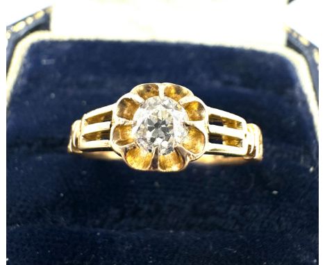 Antique 18ct old cut diamond ring weight 3.5g 
