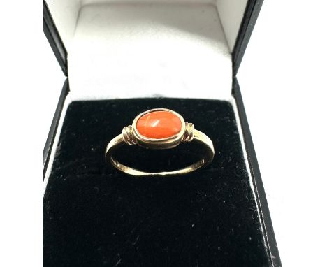 9ct gold coral ring weight 1.5g 