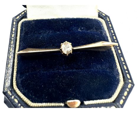 Antique 14ct gold old cut diamond ring set with central diamond that measures approx 4mm diameter weight 3.4g 