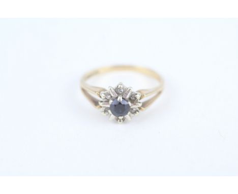 9ct gold vintage sapphire &amp; diamond cluster ring 