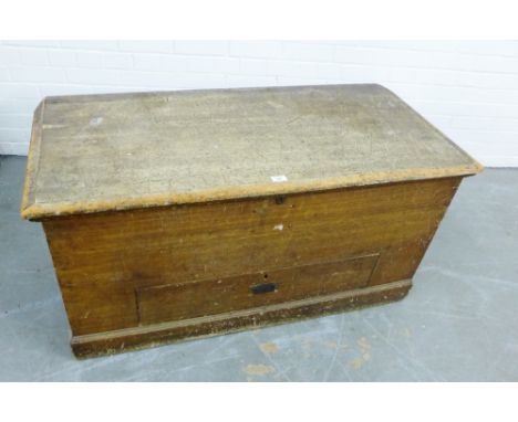 Pine storage trunk, 72 x 120cm 