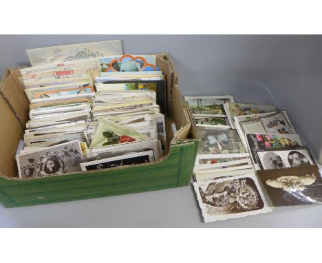 A collection of vintage to modern postcards including Bamfords 