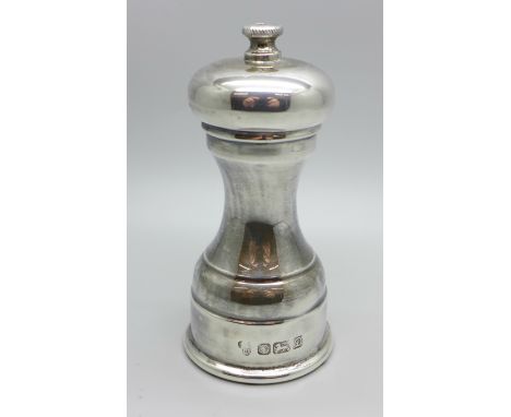 A silver salt pot in the form of a grinder, 121g gross weight 